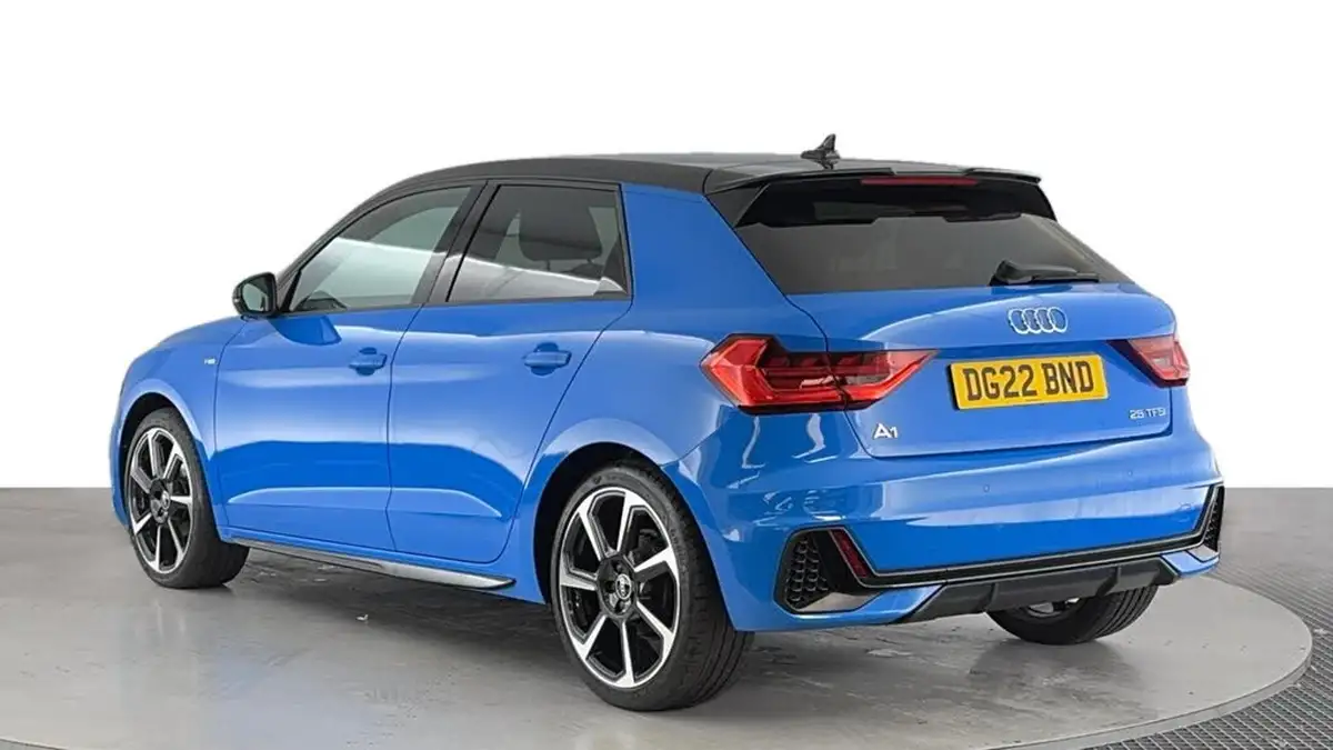 2022-audi-a1-10-25-tfsi-black-edition-big-5