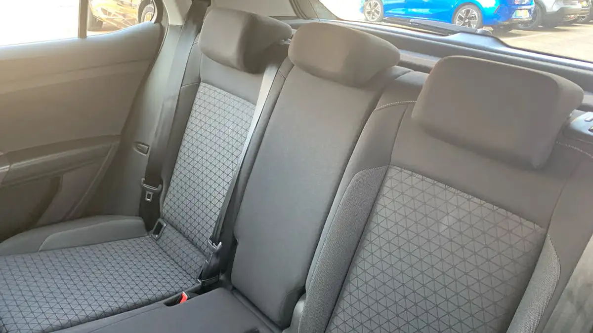 2020-volkswagen-t-cross-10-tsi-se-115ps-big-47