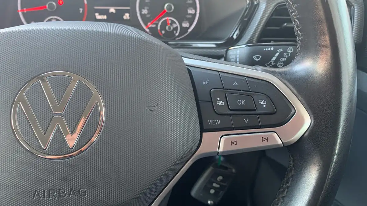 2020-volkswagen-t-cross-10-tsi-se-115ps-big-23
