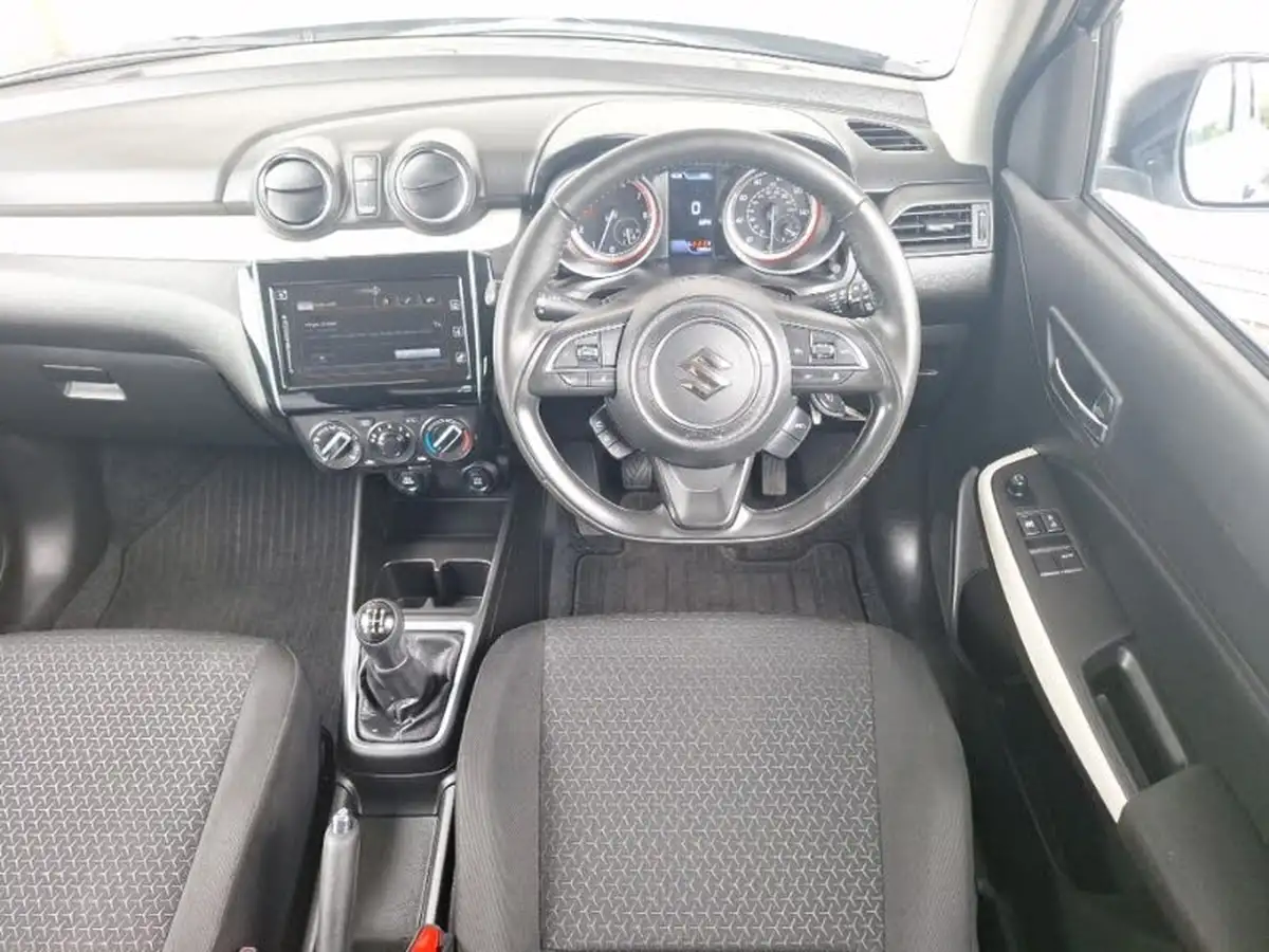 2022-suzuki-swift-12-dualjet-sz-t-big-6