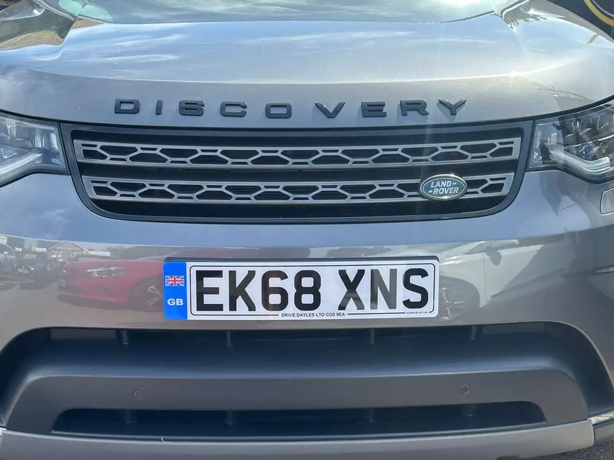 2018-land-rover-discovery-20sd4-se-240ps-awd-station-wagon-5d-auto-big-21