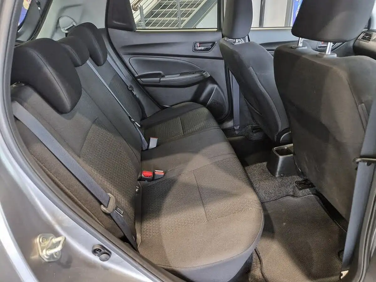 2022-suzuki-swift-12-dualjet-sz5-big-16