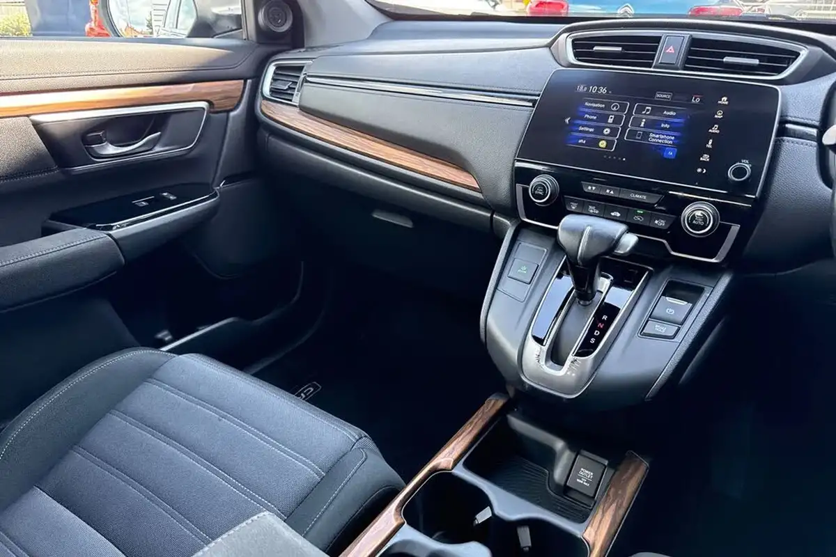 2019-honda-cr-v-15-vtec-turbo-se-193ps-4wd-cvt-big-31