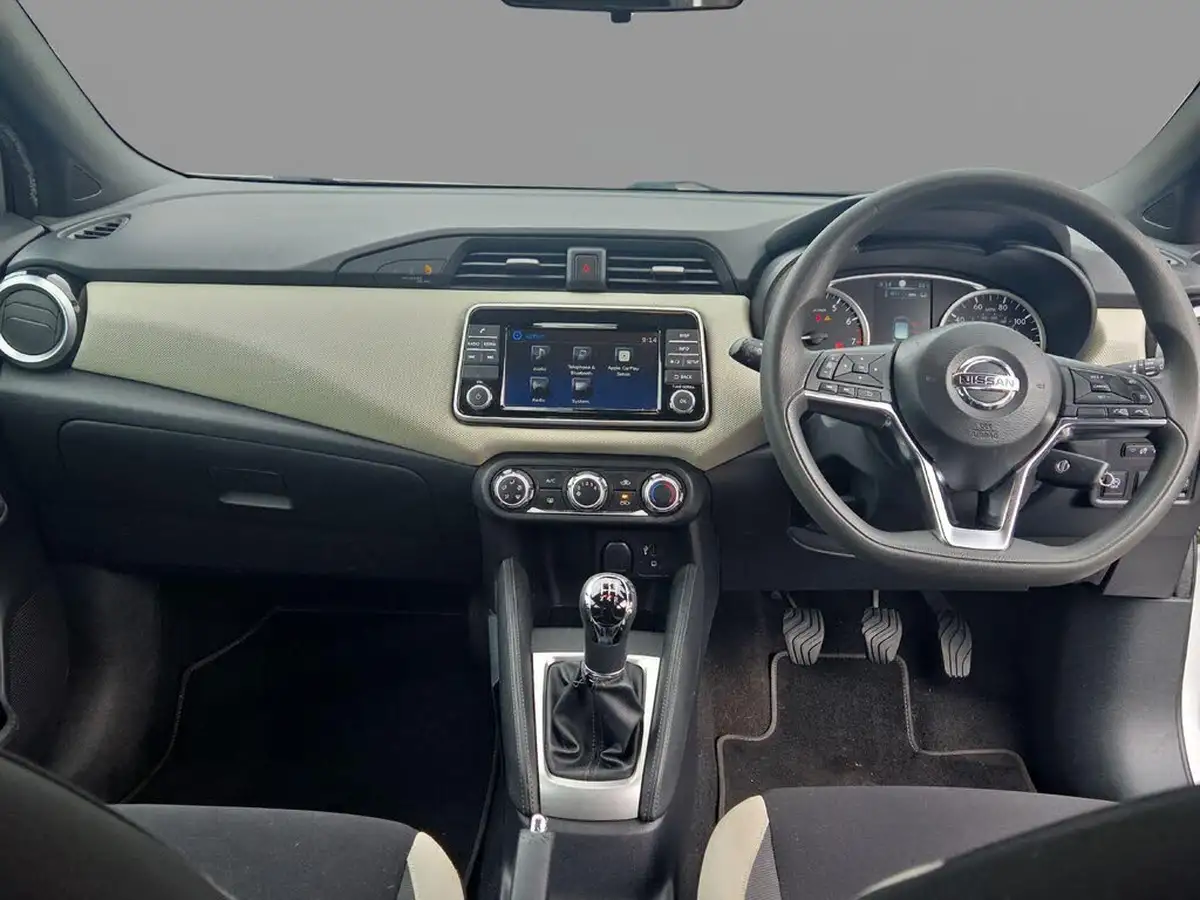 2017-nissan-micra-09-ig-t-acenta-big-8