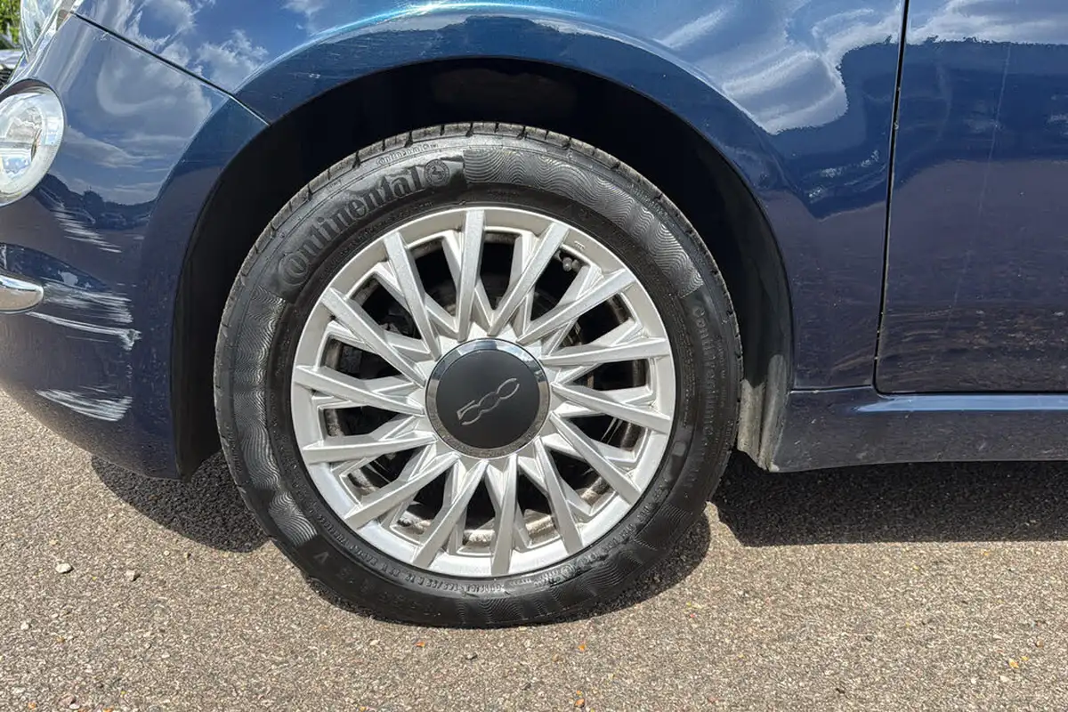 2018-fiat-500-12-lounge-big-26