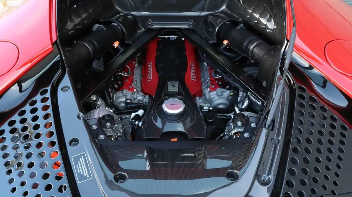 2021-ferrari-sf90-stradale-big-29