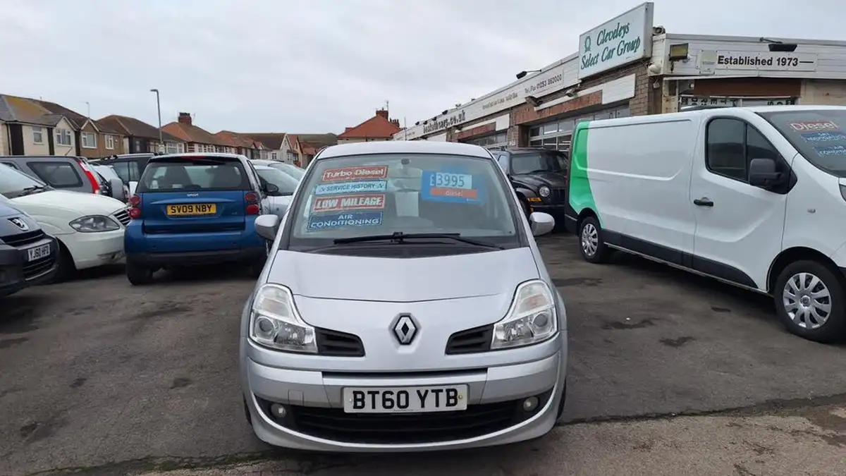 2010-renault-grand-modus-15td-dynamique-15dci-86bhp-big-0