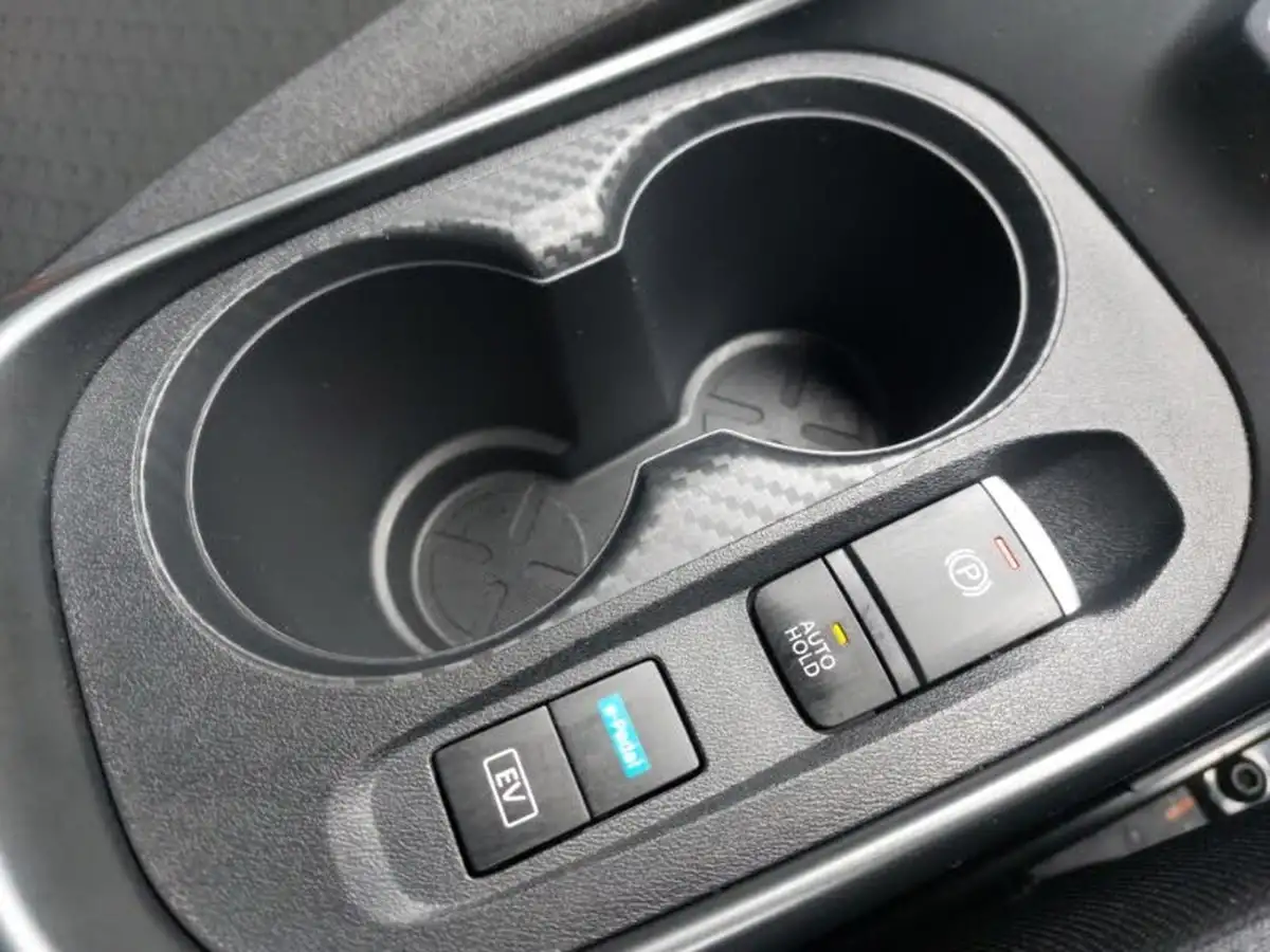 2024-nissan-juke-16-hybrid-n-connecta-big-17