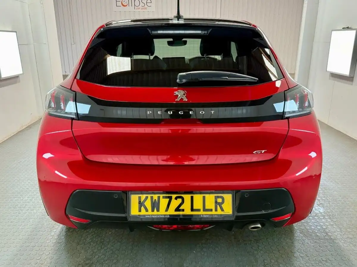 2023-peugeot-208-12-puretech-gt-100ps-big-5
