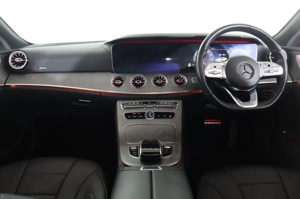 2019-mercedes-benz-cls-class-20d-cls300d-amg-line-premium-plus-big-12
