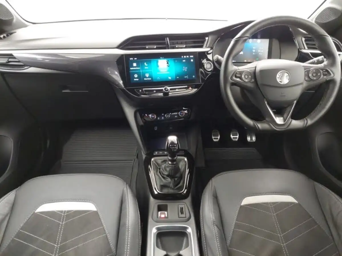 2023-vauxhall-corsa-12-turbo-ultimate-100ps-big-2
