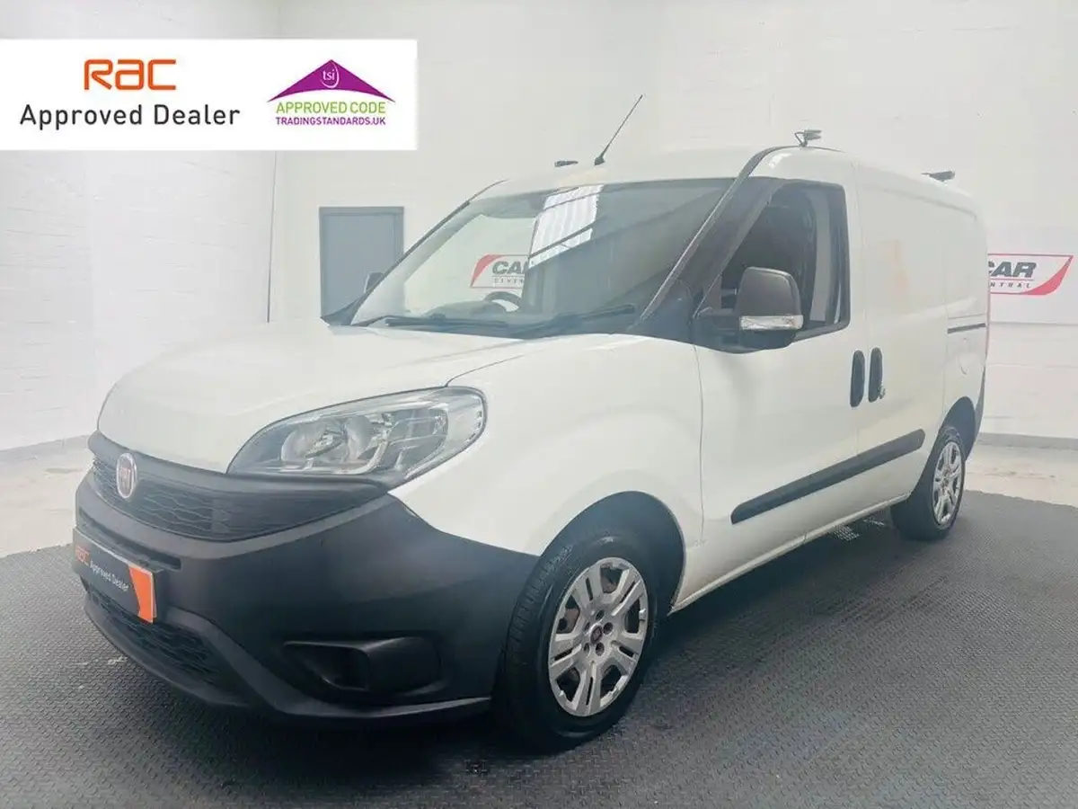 2015-fiat-doblo-cargo-13td-v-l1-refrigerated-van-big-0
