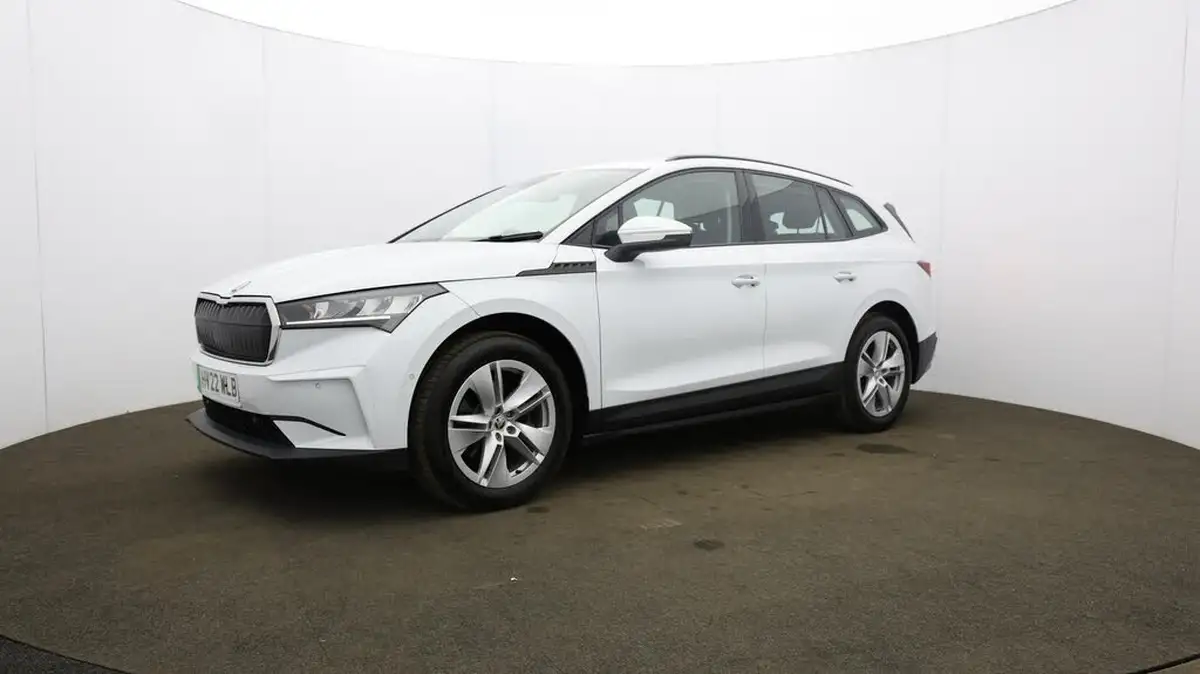 2022-skoda-enyaq-e-60-big-37