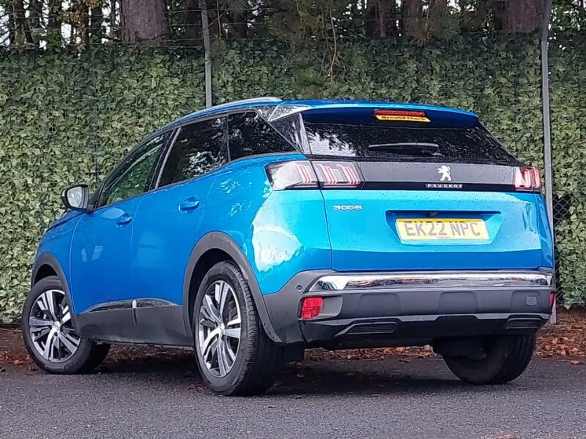 2022-peugeot-3008-suv-12-puretech-allure-premium-eat8-big-1