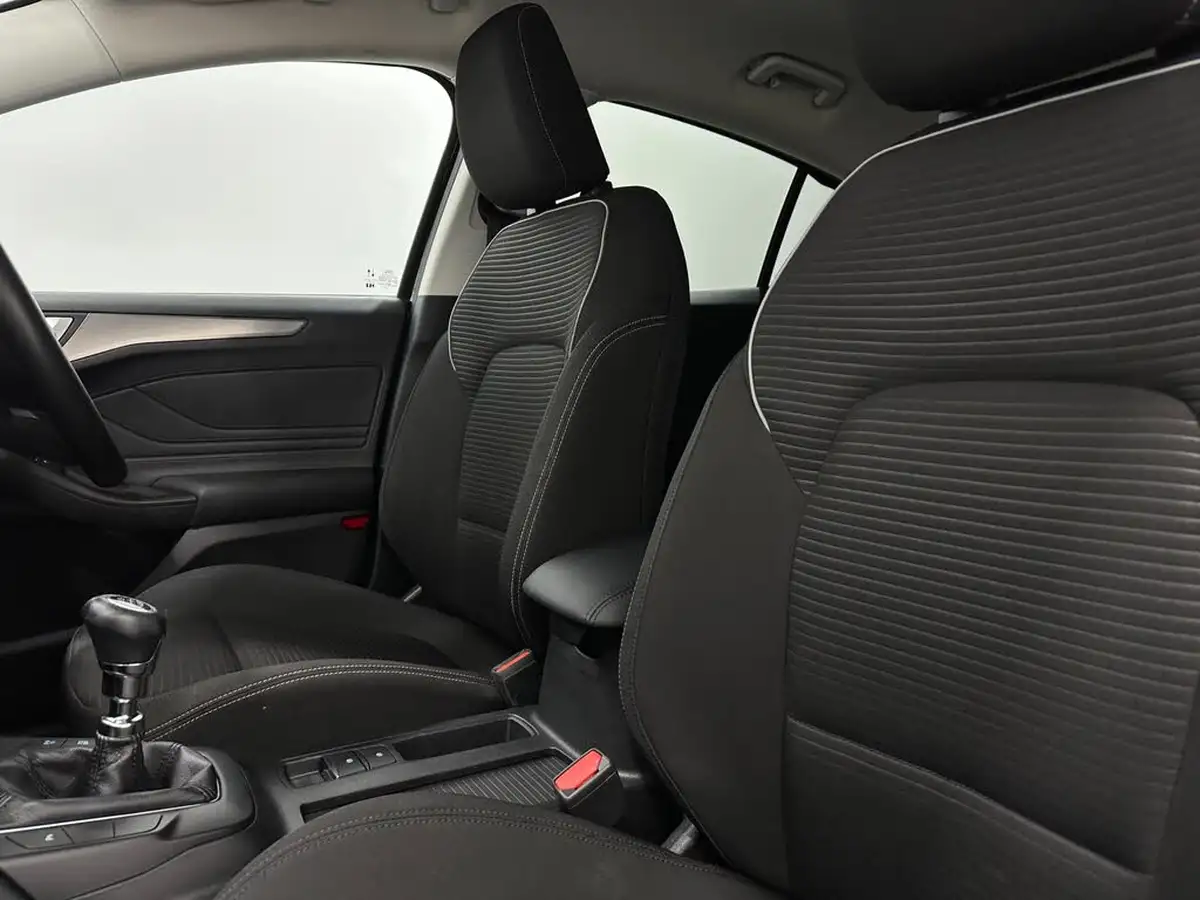 2021-ford-focus-10t-titanium-edition-125ps-hatchback-big-32