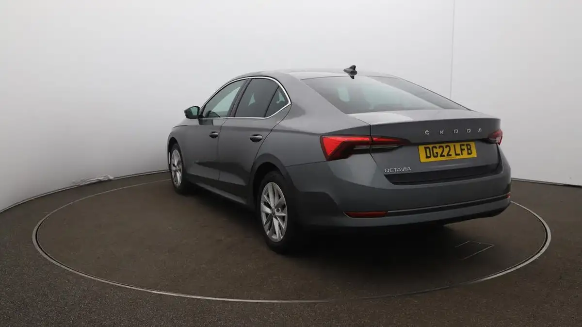 2022-skoda-octavia-20tdi-se-l-116ps-hatchback-dsg-big-61