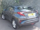 2017-toyota-c-hr-18-vvt-i-icon-small-1