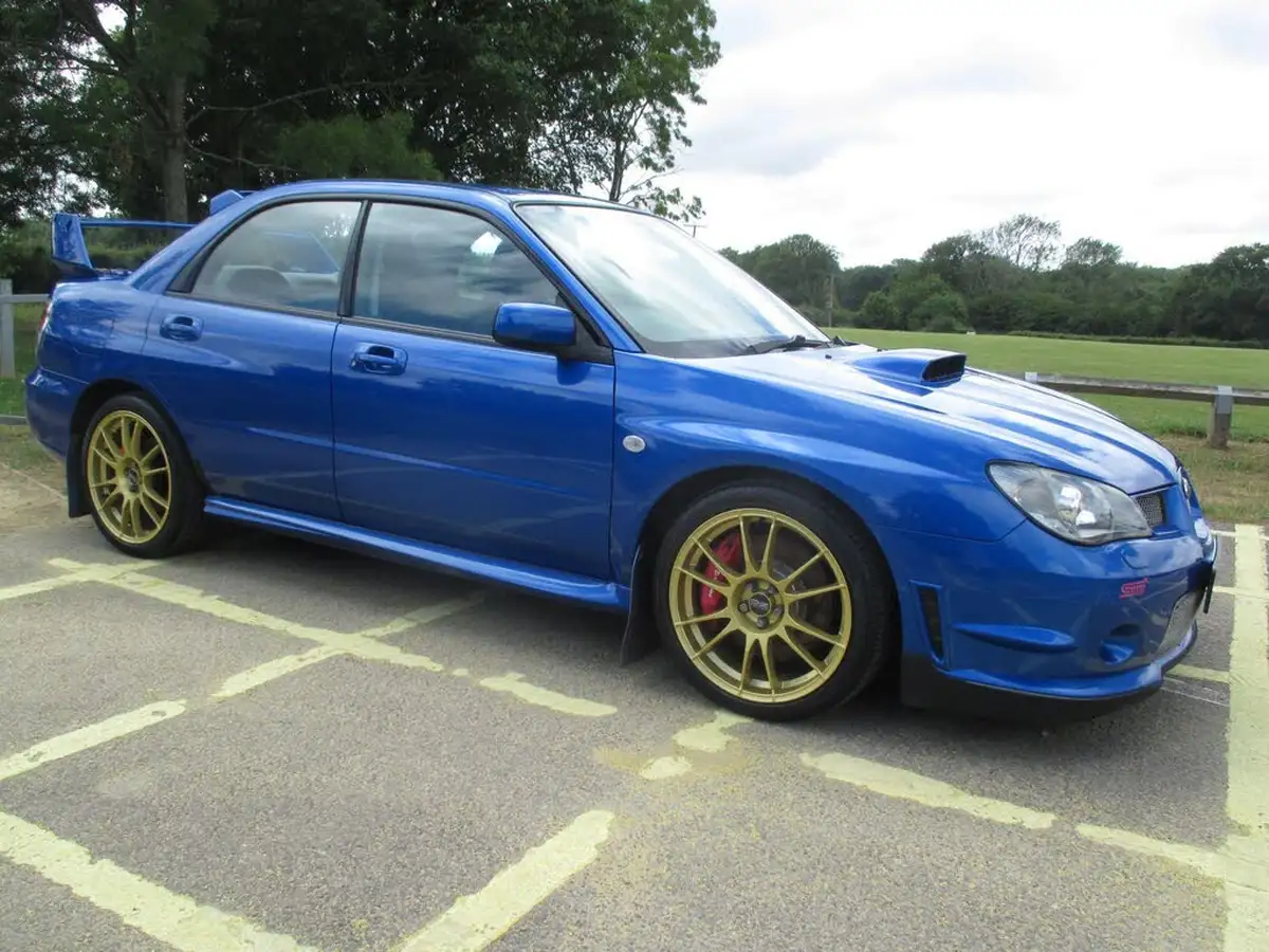 2005-subaru-impreza-25-wrx-saloon-4d-big-1