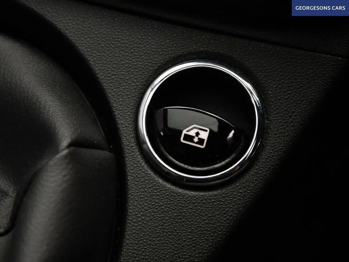 2019-fiat-500-12-lounge-ss-big-19