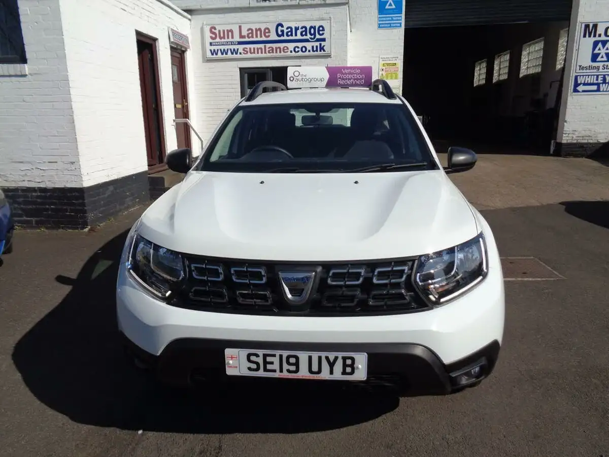 2019-dacia-duster-15dci-essential-big-1