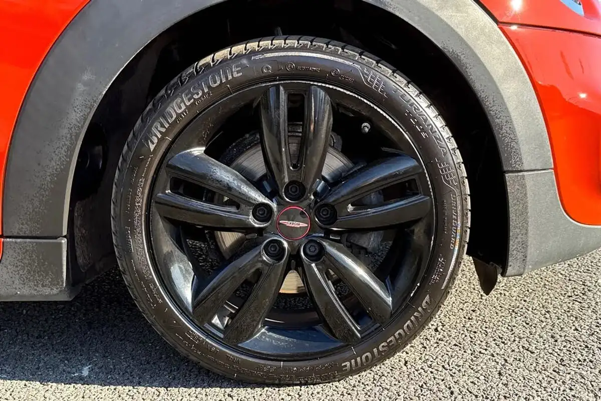 2019-mini-cooper-15-cooper-sport-ss-hatchback-5d-big-9