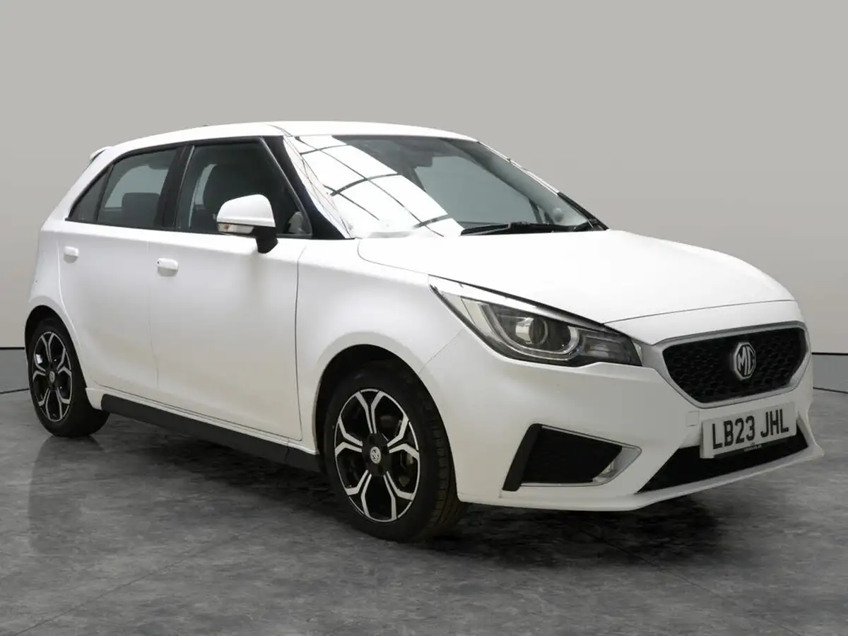 2023-mg-mg3-15-vti-tech-exclusive-nav-big-8