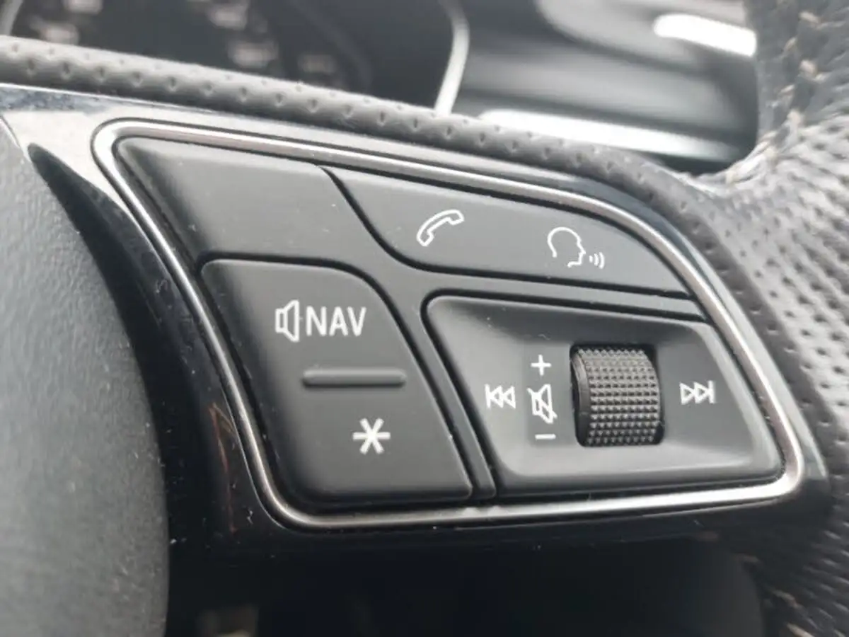 2018-audi-a4-14-tfsi-s-line-big-12