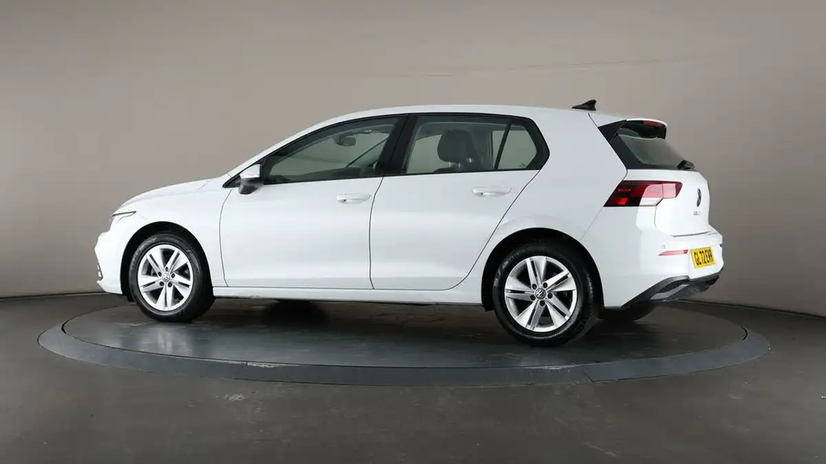 2022-volkswagen-golf-15-tsi-life-150ps-hatchback-big-60