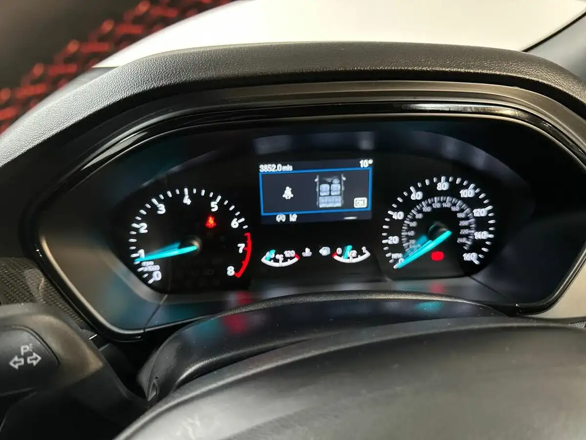 2023-ford-focus-10t-st-line-155ps-hybrid-mhev-hatchback-big-17
