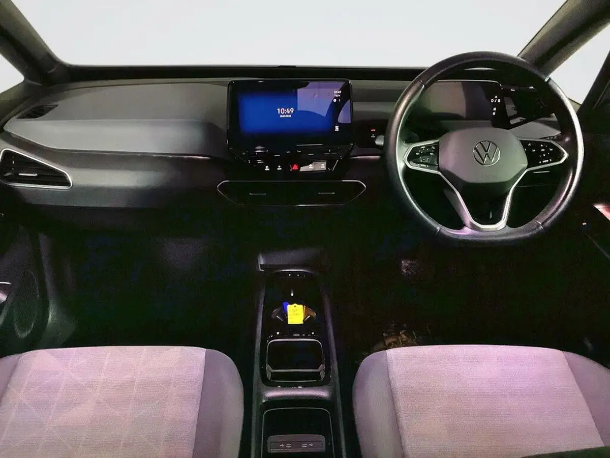 2021-volkswagen-id3-e-life-204ps-58kwh-pro-performance-big-2