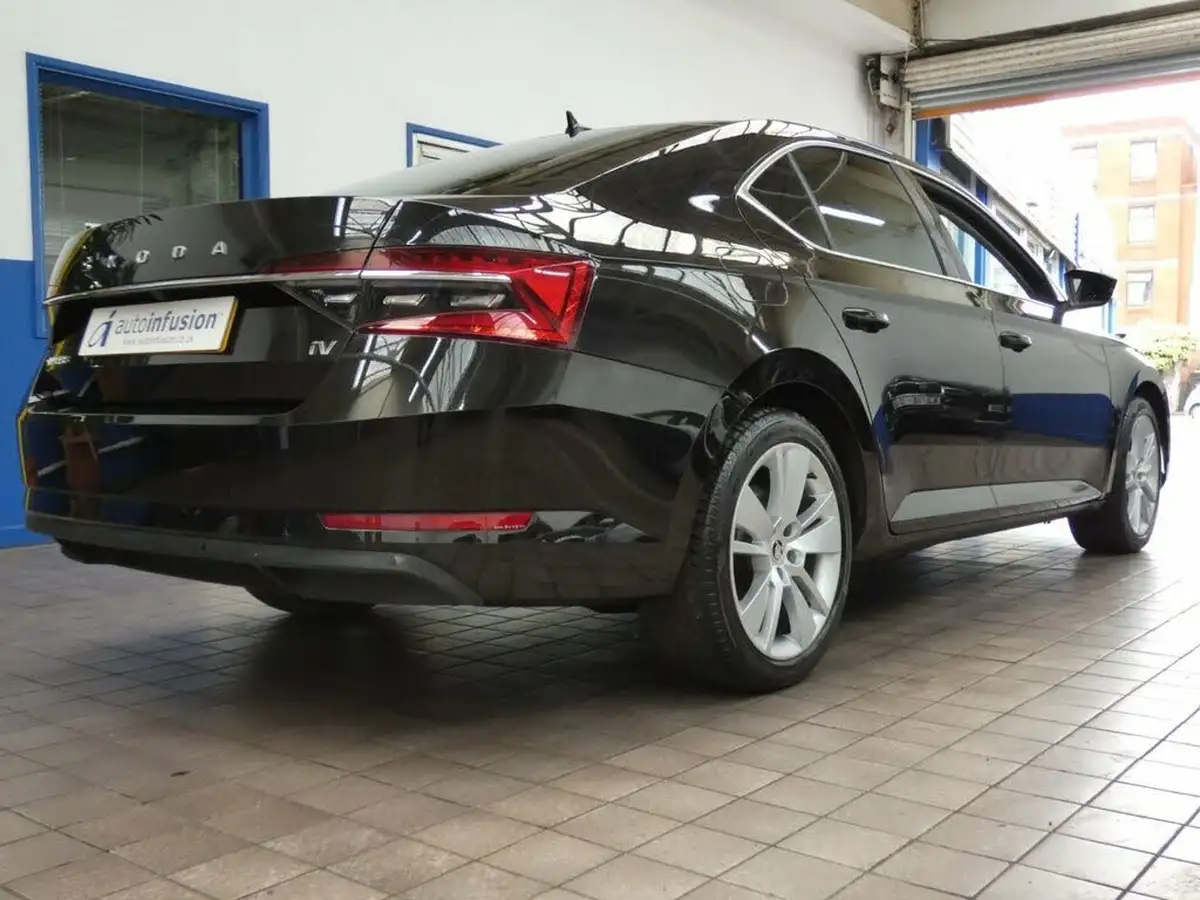 2021-skoda-superb-14-tsi-se-l-hatchback-big-27