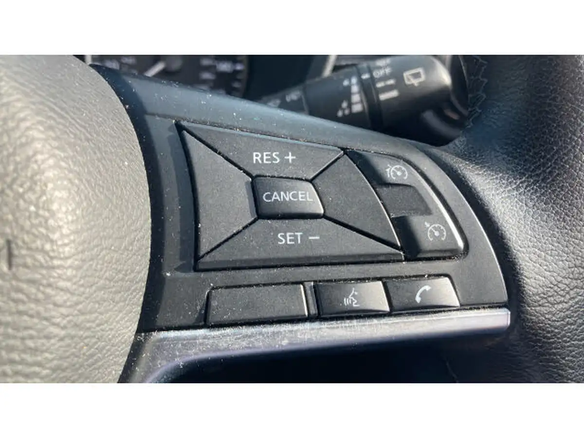 2021-nissan-juke-10-dig-t-n-connecta-big-20