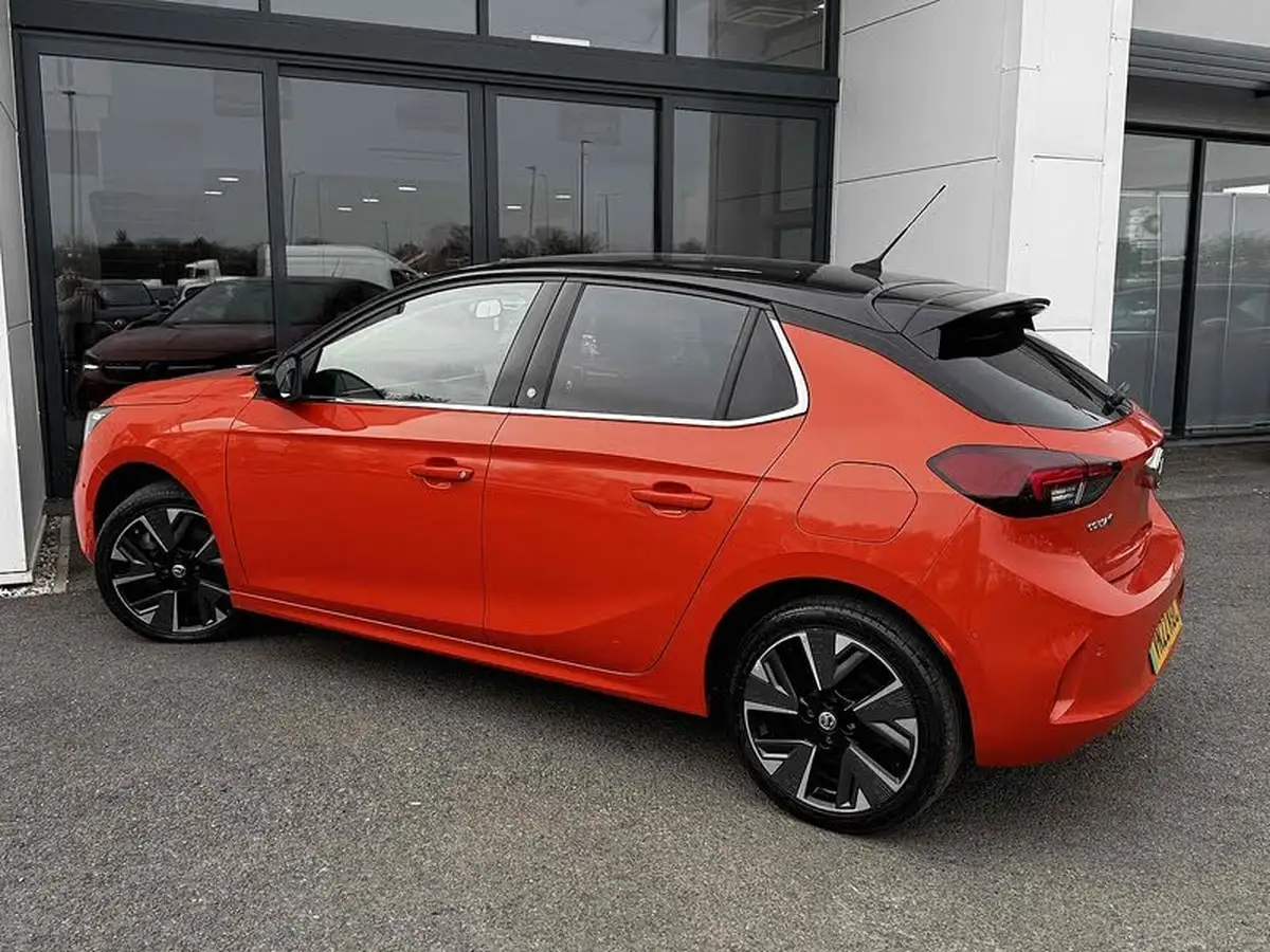 2022-vauxhall-corsa-e-elite-premium-big-13