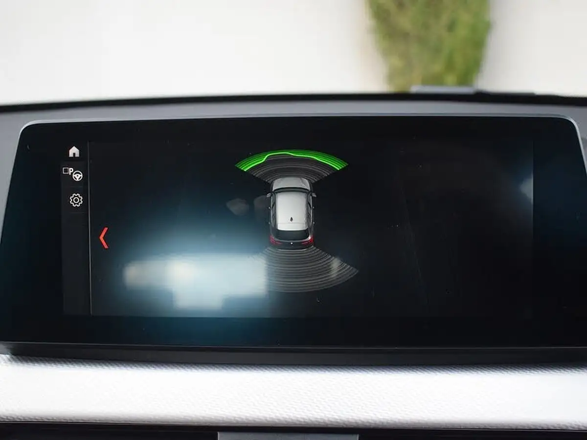 2021-bmw-x1-15-xdrive-25e-phev-m-sport-big-23