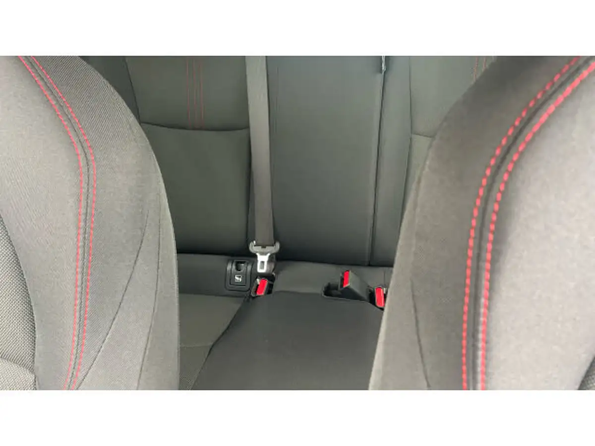 2023-toyota-yaris-15-vvt-i-gr-sport-114bhp-big-14