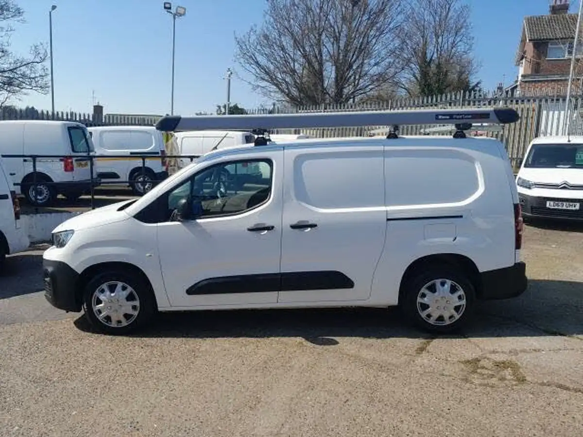 2021-peugeot-partner-15-bluehdi-950-professional-100ps-eu6dt-long-panel-big-4