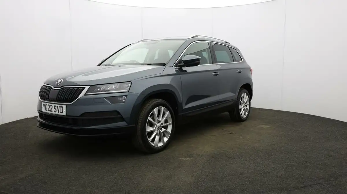 2022-skoda-karoq-15-tsi-se-l-big-30