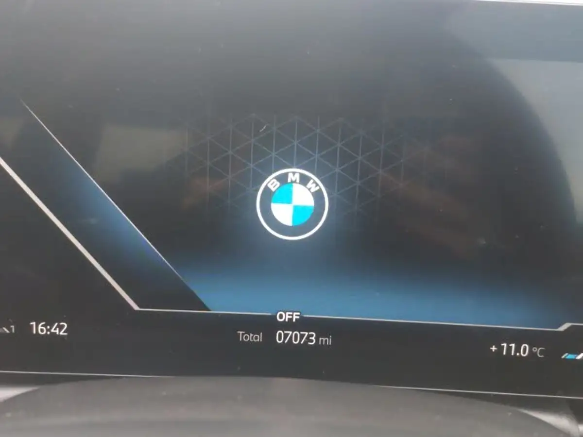 2024-bmw-3-series-20-320i-m-sport-saloon-4d-big-8