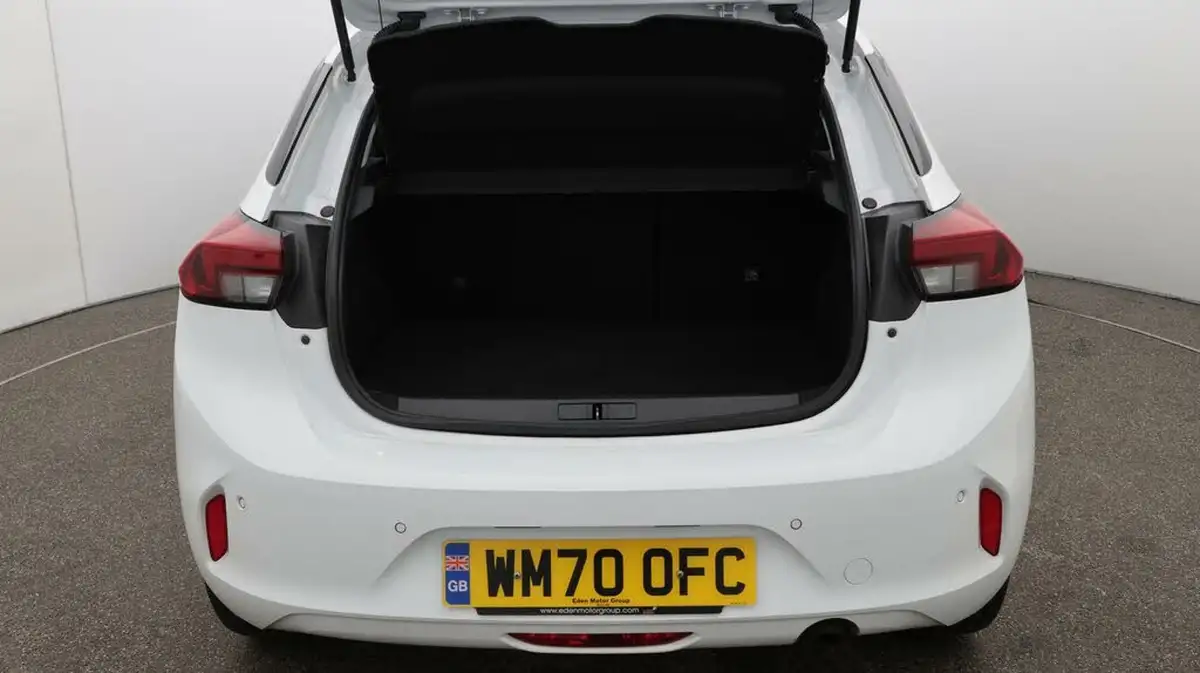 2020-vauxhall-corsa-12i-se-premium-big-17