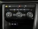 2021-volkswagen-t-roc-15-tsi-sel-dsg-small-31
