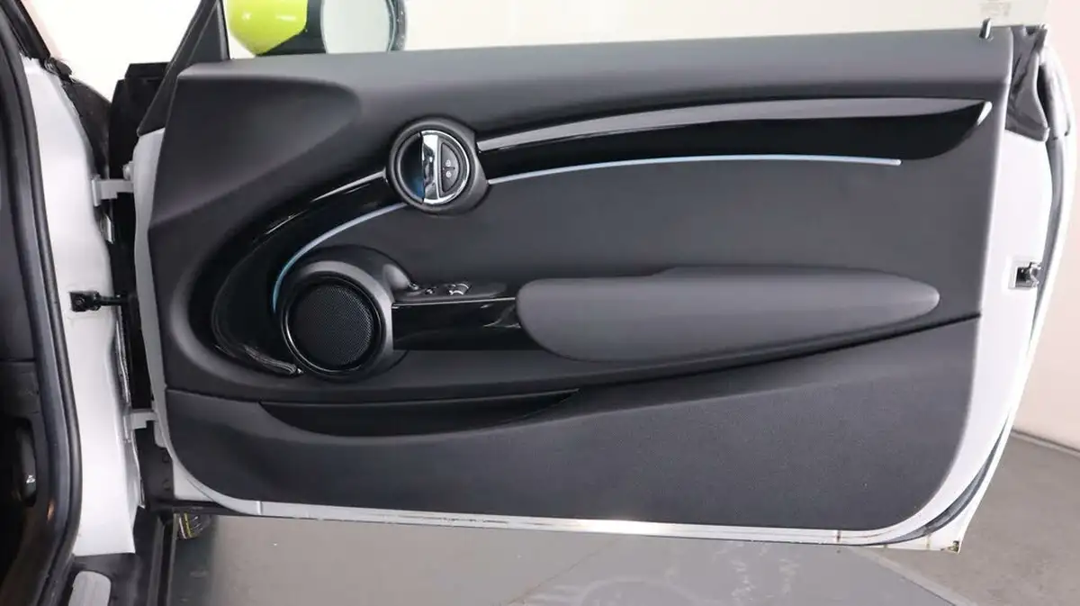 2022-mini-cooper-e-cooper-s-2-big-15