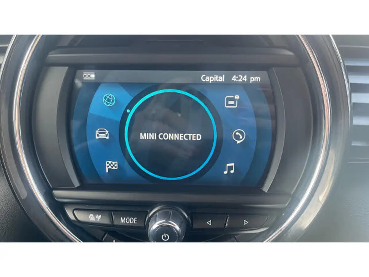 2020-mini-cooper-15-cooper-exclusive-hatchback-5d-auto-big-38