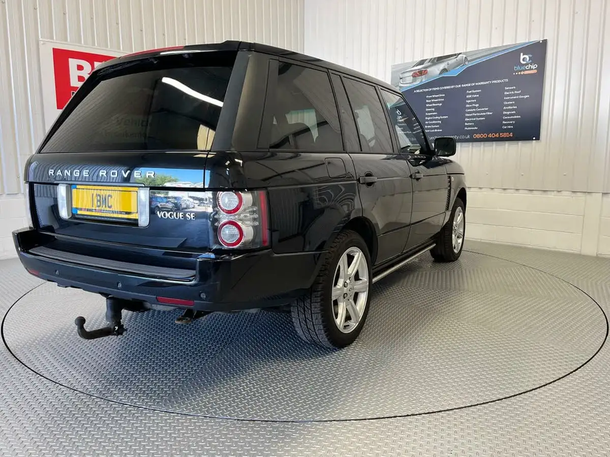 2010-land-rover-range-rover-44td-vogue-se-big-4
