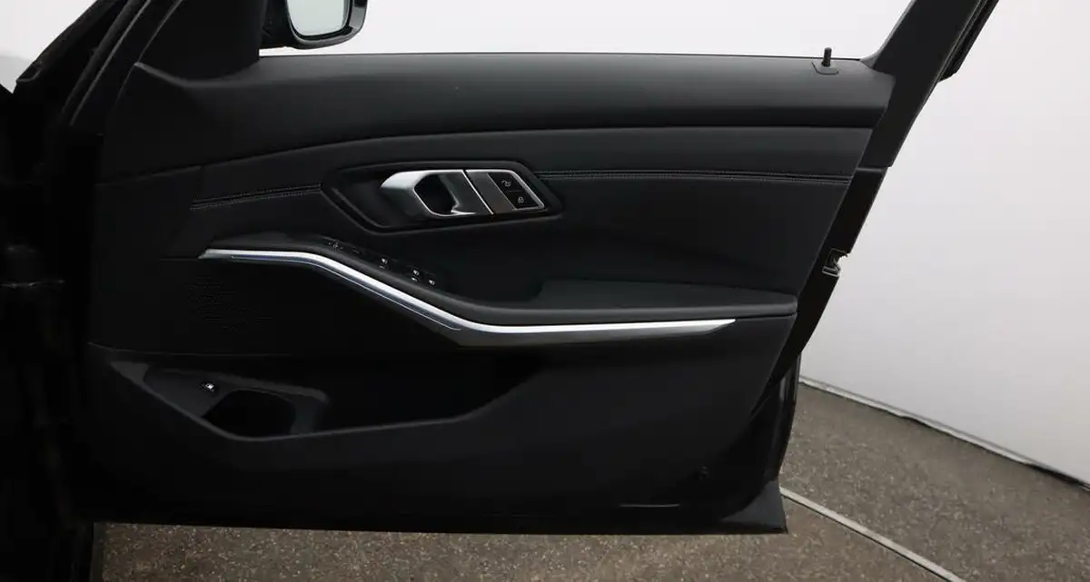 2020-bmw-3-series-big-15