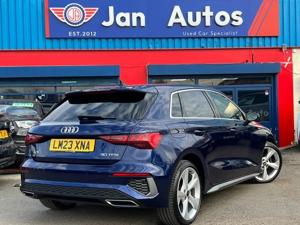 2023-audi-a3-10-30-tfsi-s-line-sportback-5d-tronic-big-38