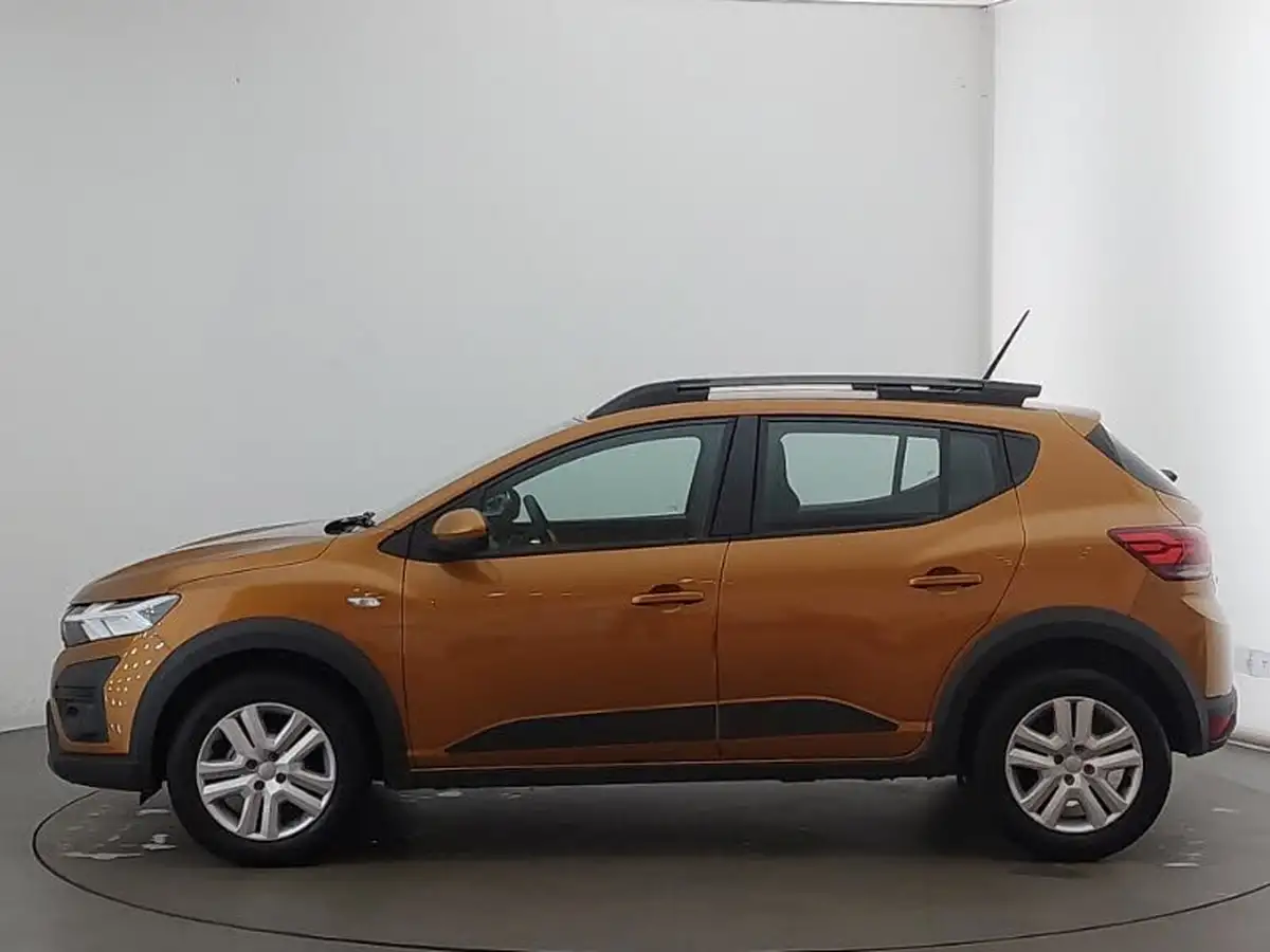 2023-dacia-sandero-stepway-10-tce-expression-90bhp-big-3