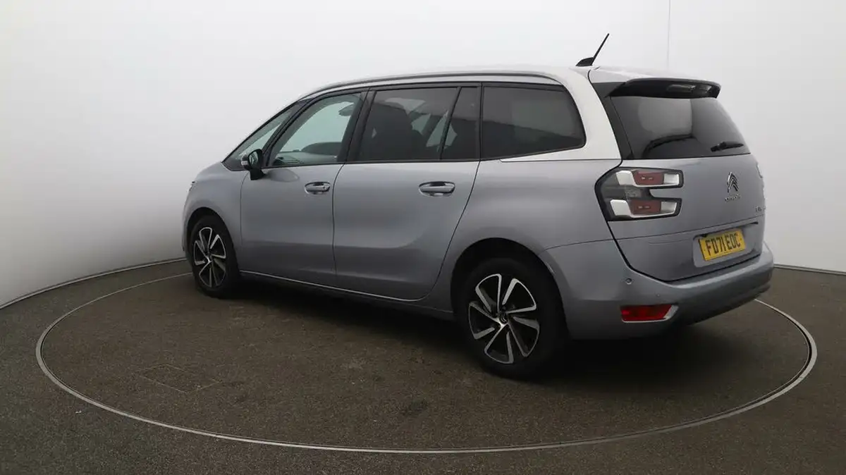 2022-citroen-grand-c4-spacetourer-15bluehdi-shine-eat8-big-5