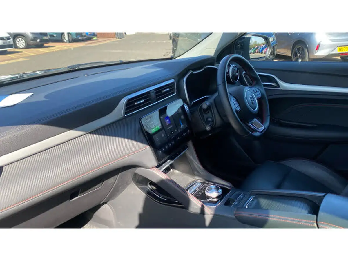 2024-mg-zs-suv-e-trophy-connect-ev-156ps-long-range-big-8