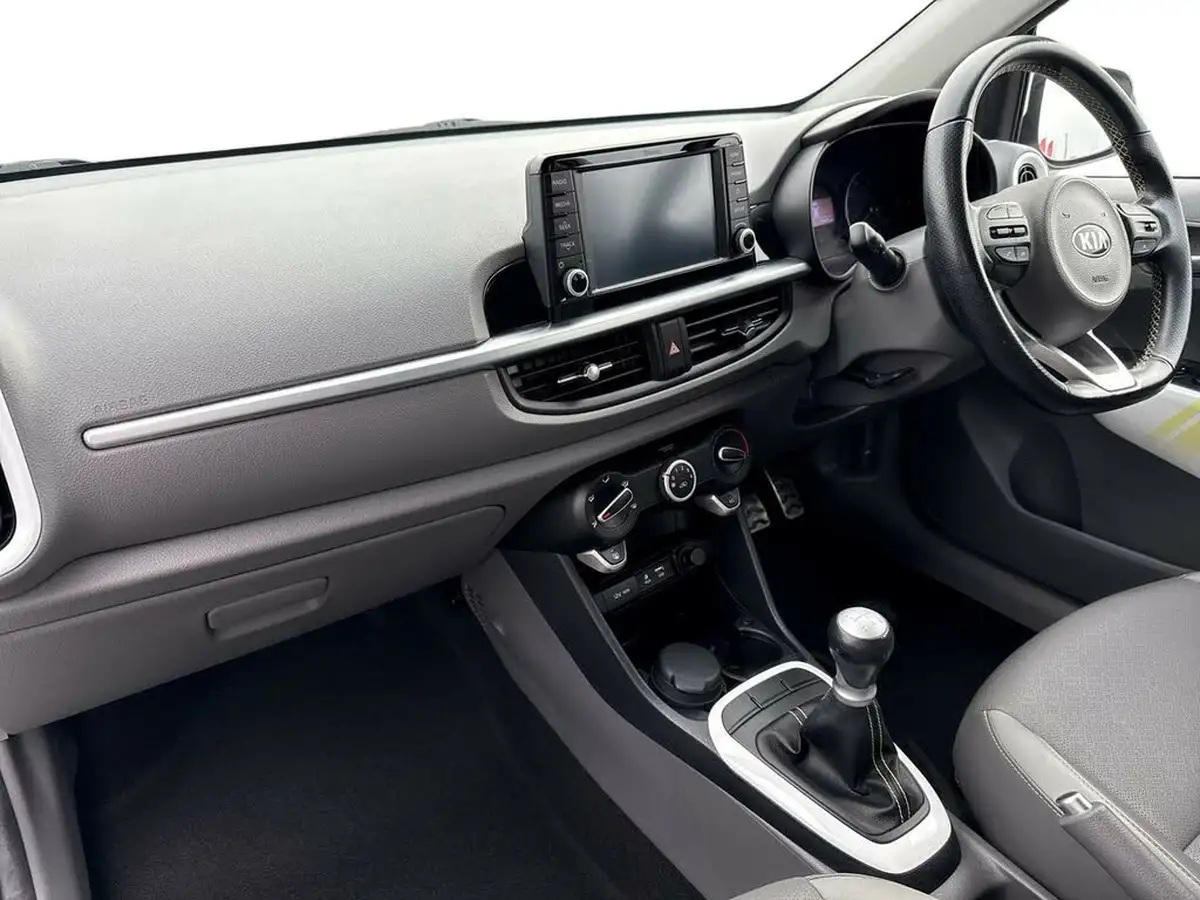 2018-kia-picanto-125-x-line-big-7