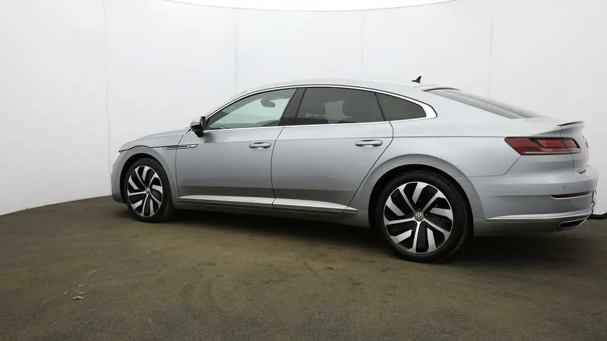 2018-volkswagen-arteon-20-tsi-r-line-190ps-ss-big-57